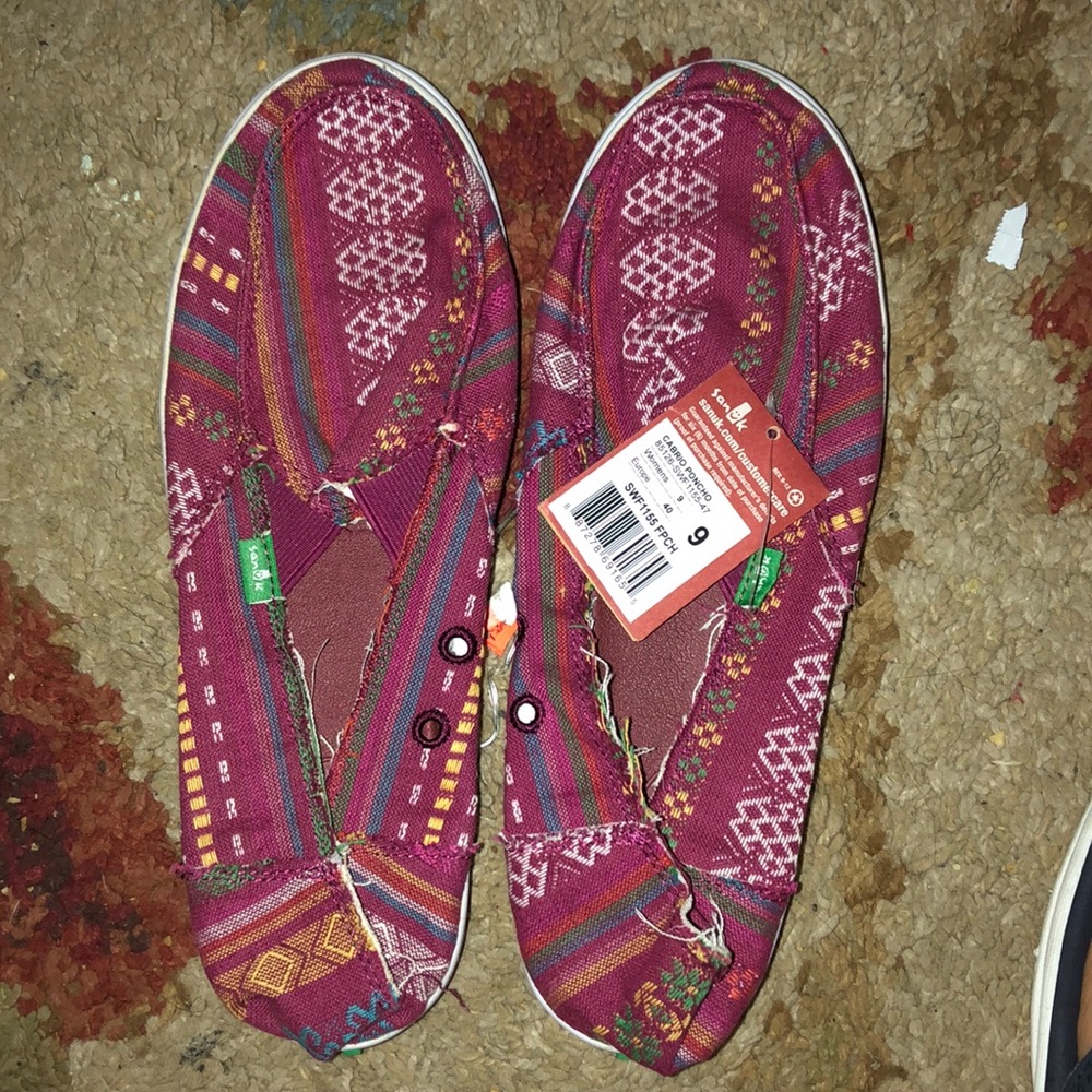 Sanuk Women’s shoes